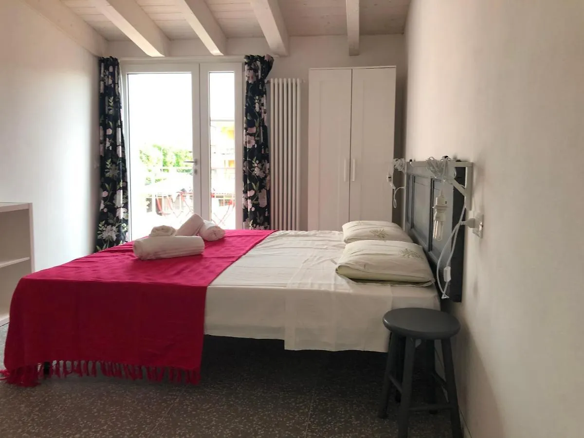 Couette-café B&B Corte Del Garda Castelnuovo del Garda Italie